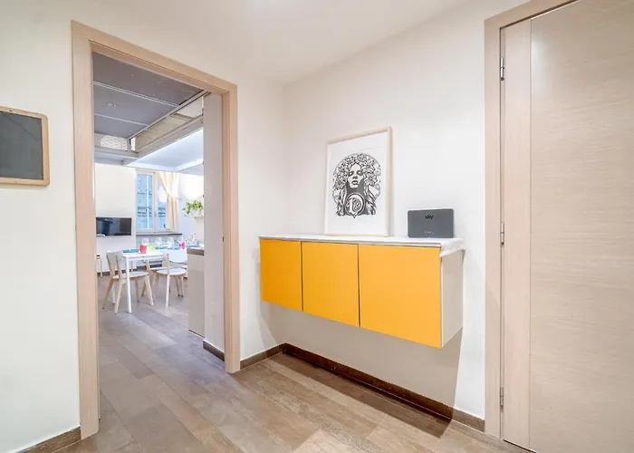 Piazza Statuto Modern Loft Apartment